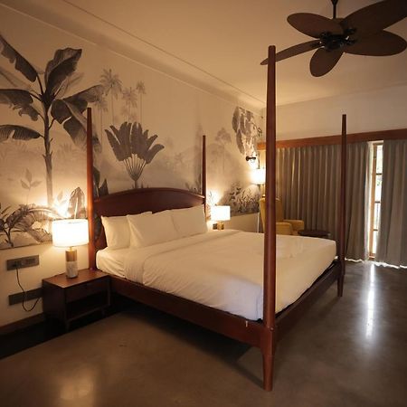 Prasanthi Hotel Kollam Kültér fotó