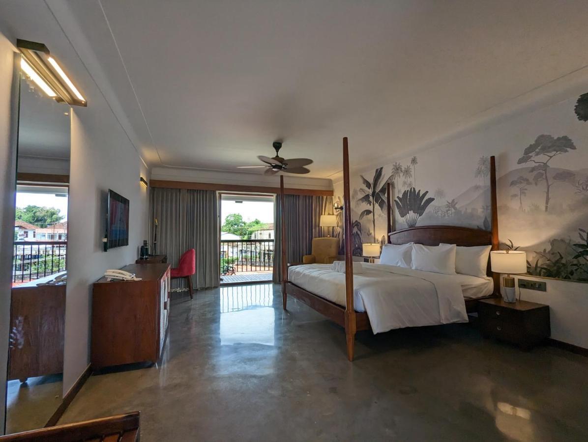Prasanthi Hotel Kollam Kültér fotó
